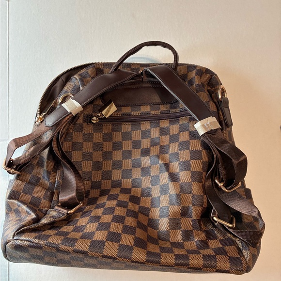 Checkered Backpack - Picture 7 of 11